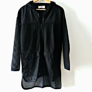 Zara Trafaluc Women's Black Mesh Hoodie Long Sleeve Shirt Small